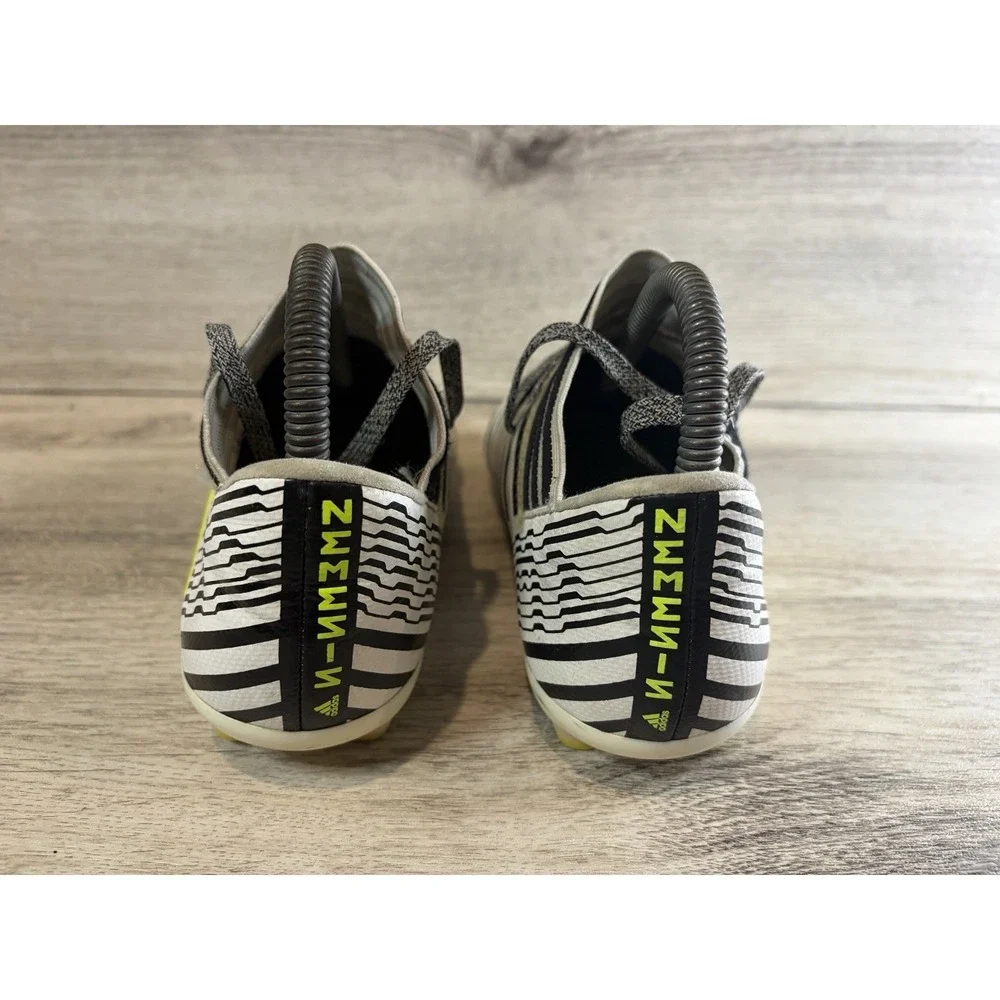 Adidas Nemeziz 17.3 FG J Black White Kids‎ Soccer Cleats S82426 Size 4 Athletic